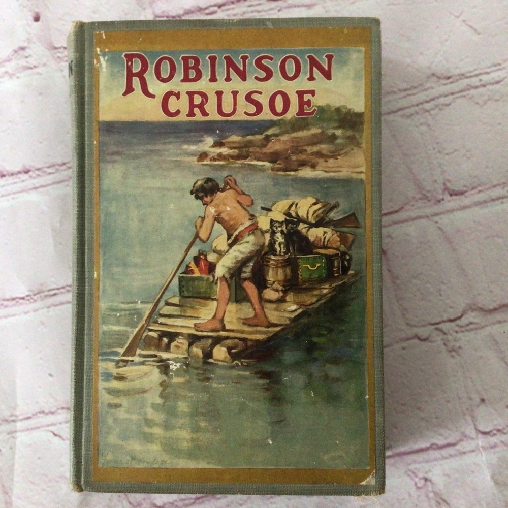 Robinson Crusoe by Daniel Defoe Hardcover Book